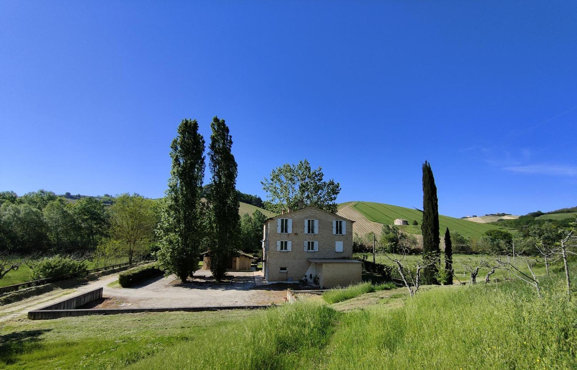 הוילה Carassai Agriturismo La Casa Del Vecchio Mulino מראה חיצוני תמונה